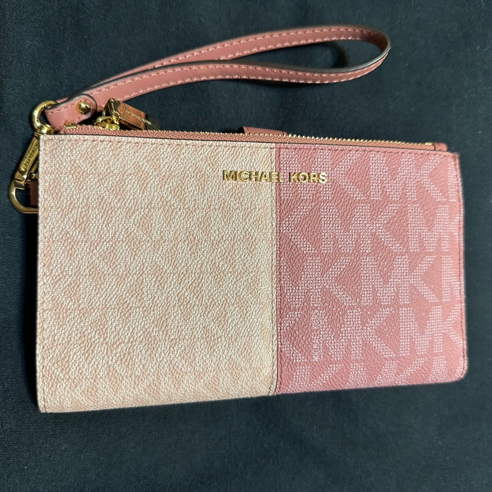 Michael Kors pink leather wallet